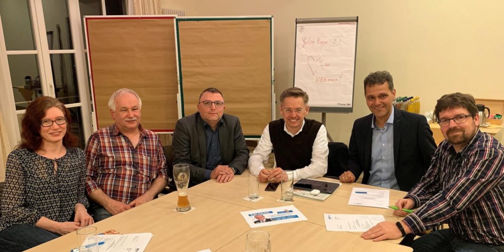 Sich in Politik aktiv einmischen