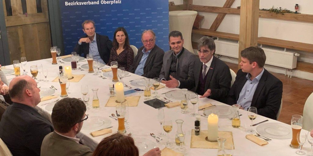 Traditionelles Karpfenessen der MU Tirschenreuth